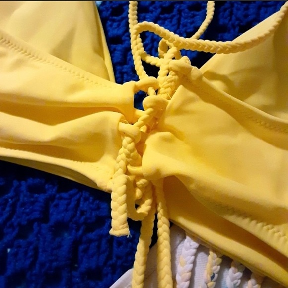 Yellow bikini top - Picture 3 of 4